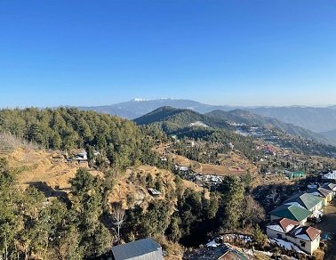 Himalayan Family Escape